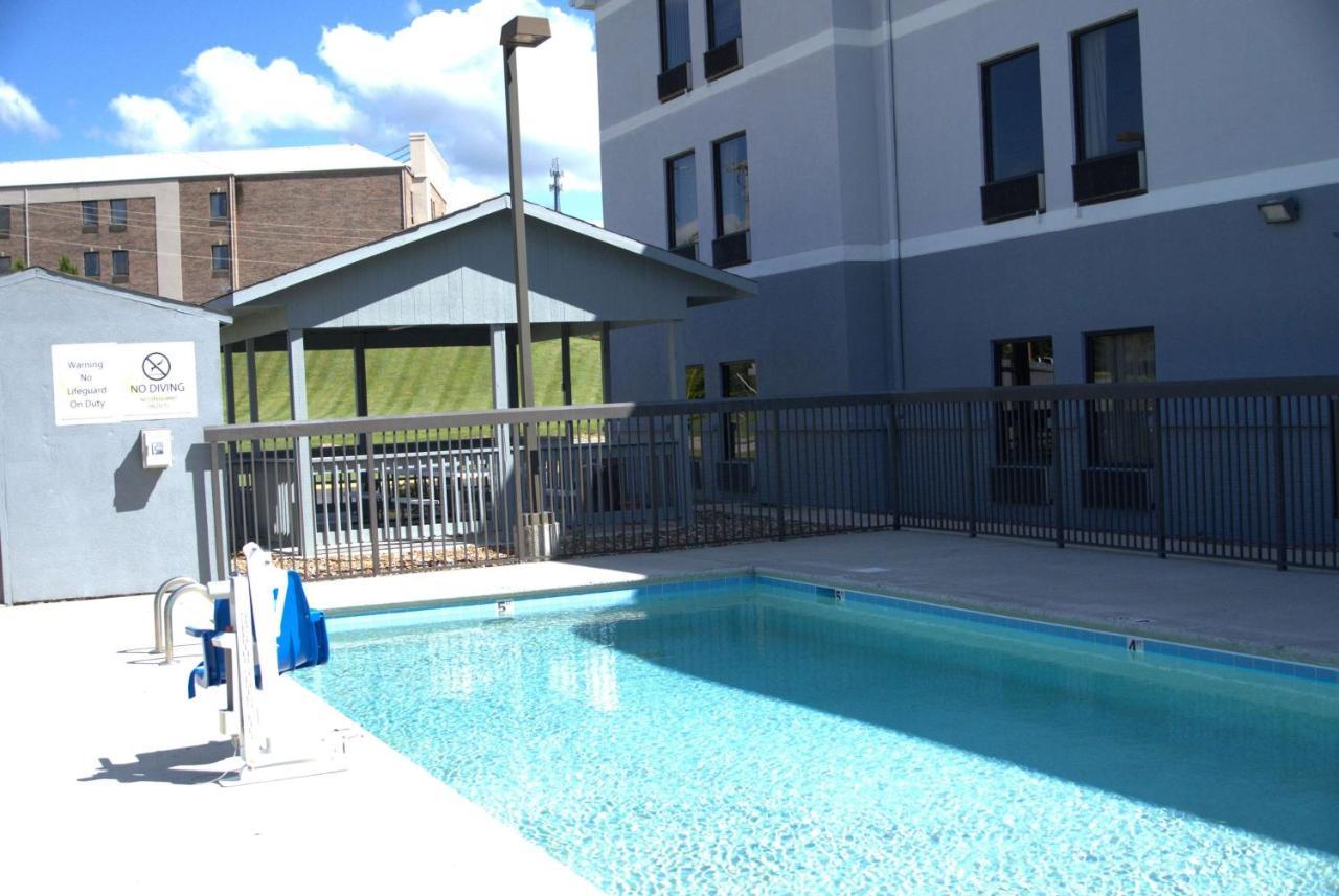 Super 8 By Wyndham Crossville Tn Экстерьер фото